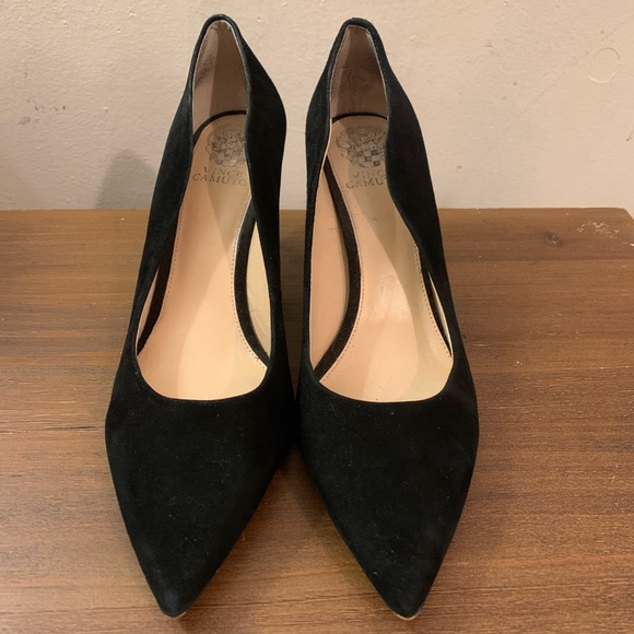 Vince Camuto Jaynita Suede Scalloped Heels 12 - Picture 3 of 6